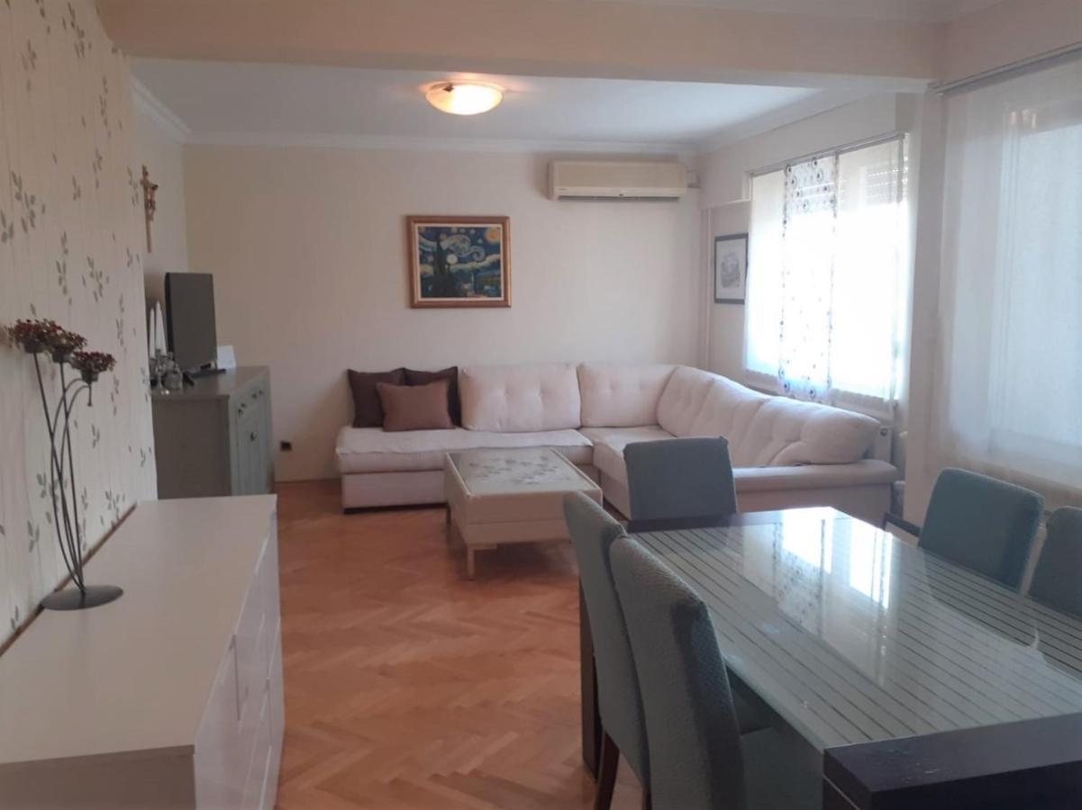 Spacious 80M2 Apartment In The Center Ljubuški Екстериор снимка